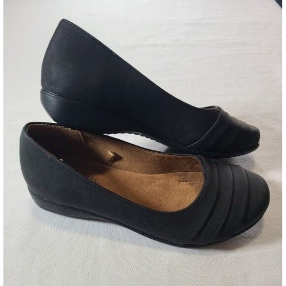 Cliffs by White Mountain Black Flats Size 7M Slip-On Comfort Shoes Round Toe - Picture 2 of 6